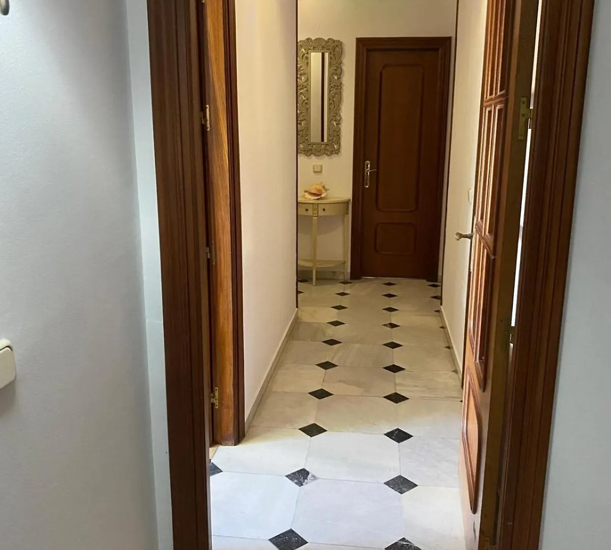 Vivienda Monterreal Primera Linea Playa Estepona Spain