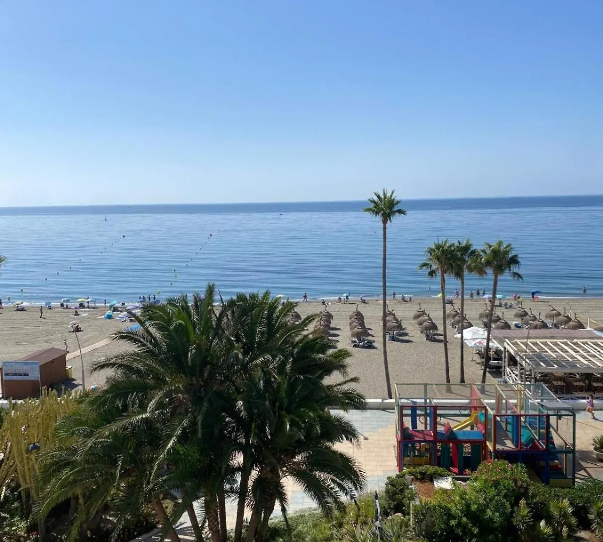 Vivienda Monterreal Primera Linea Playa Estepona Lejlighed
