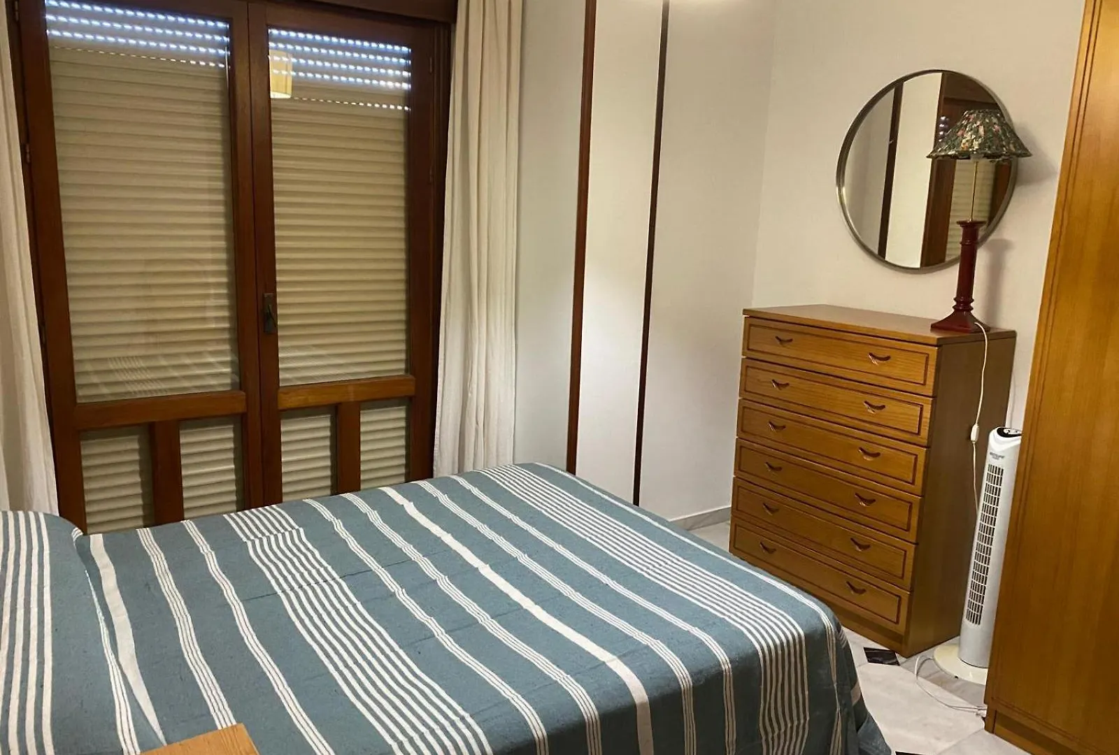 Vivienda Monterreal Primera Linea Playa Estepona Lejlighed